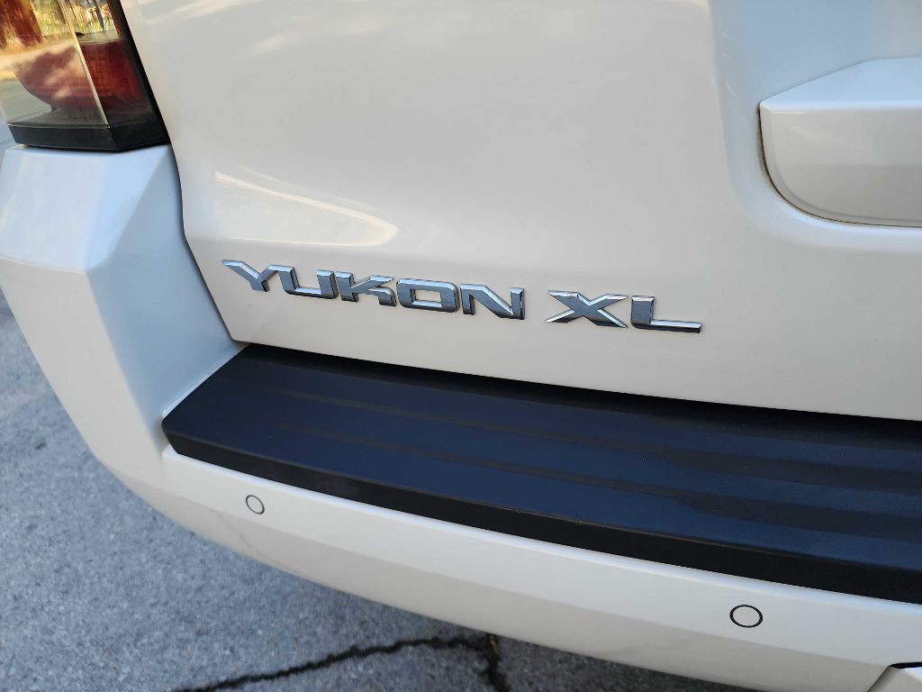 2017 GMC Yukon Image 7