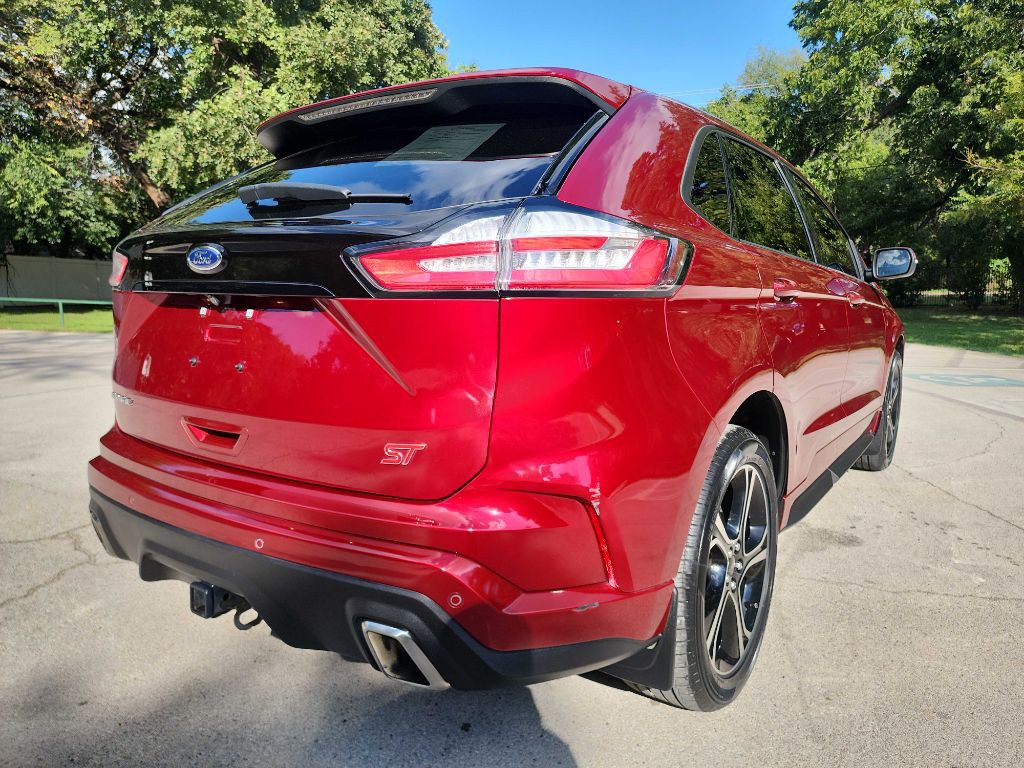 2019 Ford Edge Image 10
