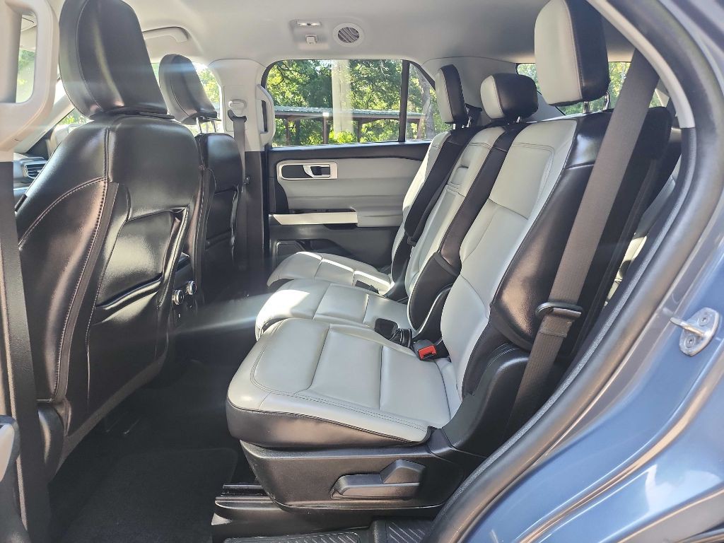 2021 Ford Explorer Image 31
