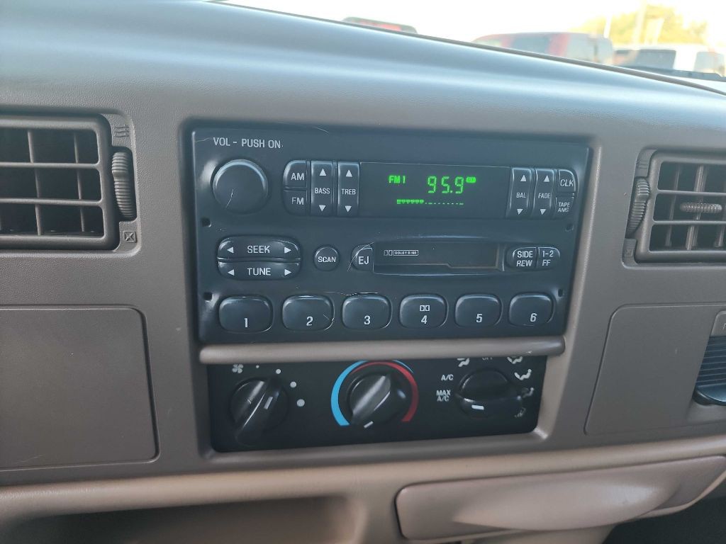 1999 Ford F-250 Image 21