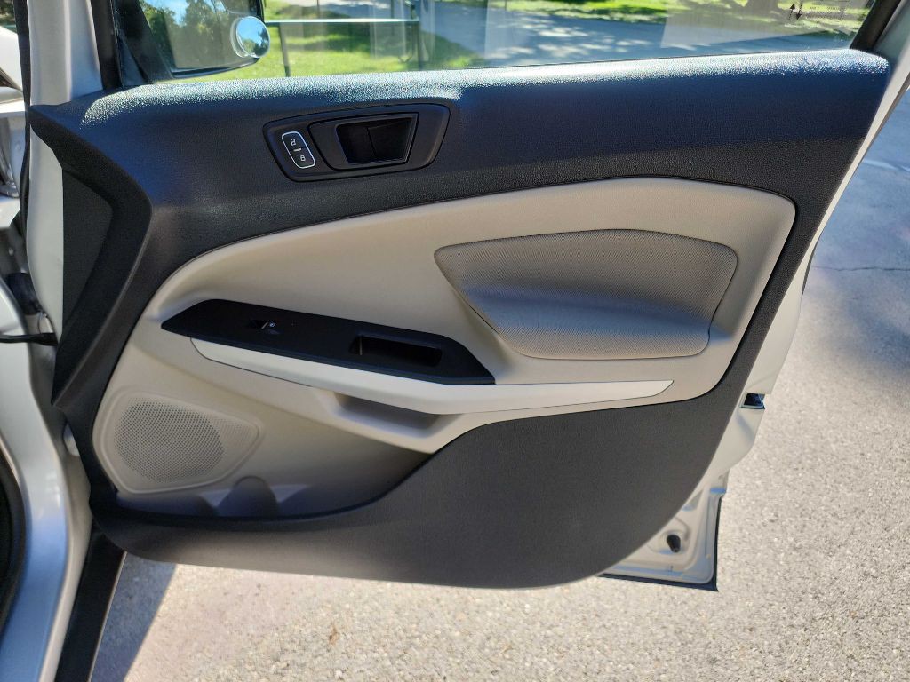 2021 Ford Econoline Image 33