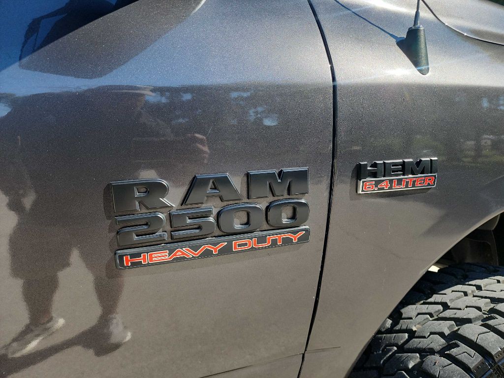 2017 RAM 2500 Image 14