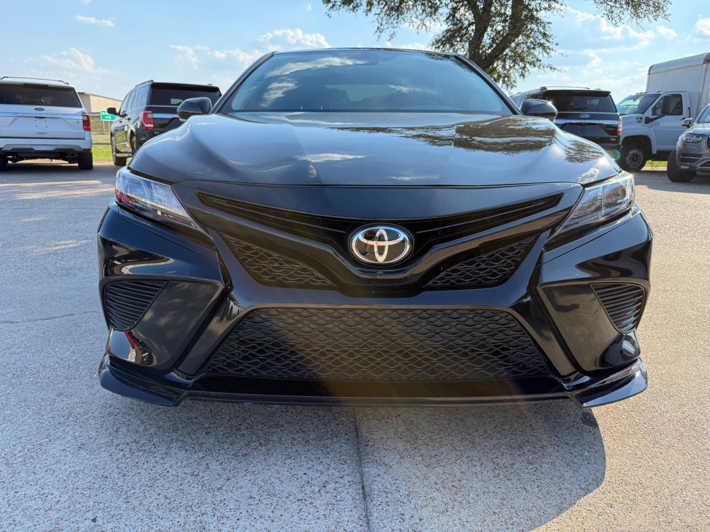 2021 Toyota Camry Image 2