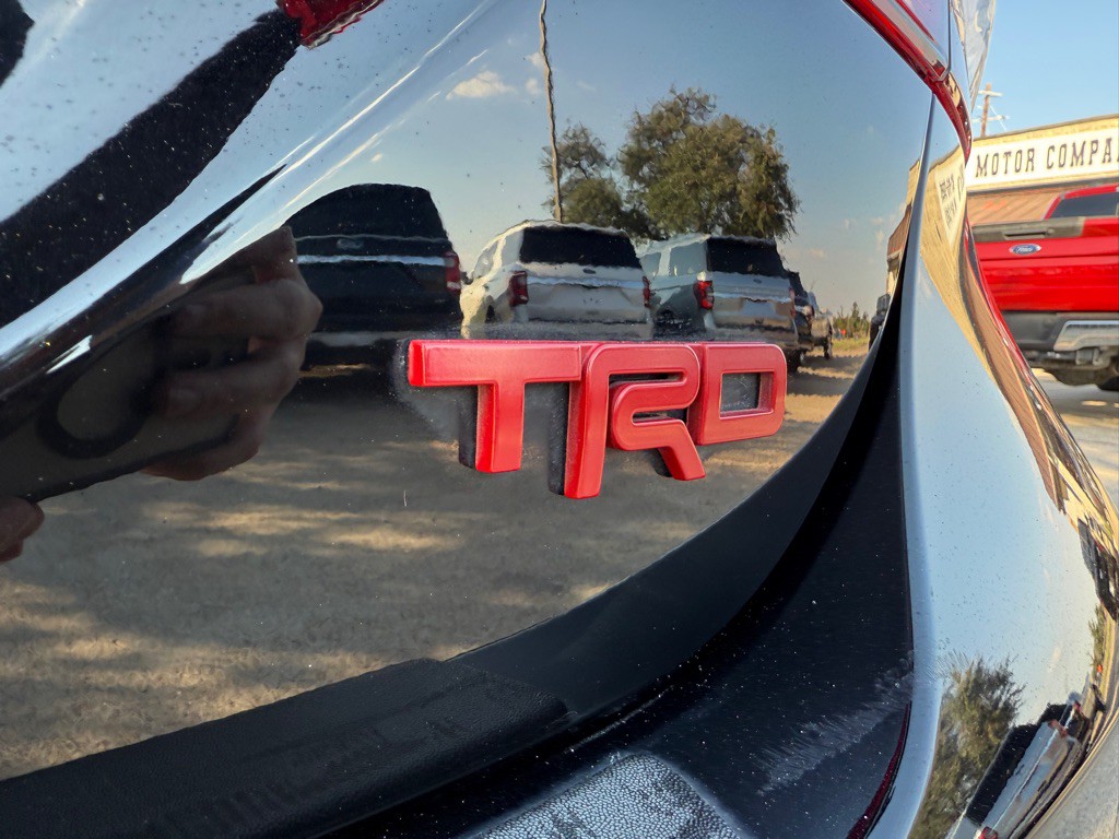 2021 Toyota Camry Image 9