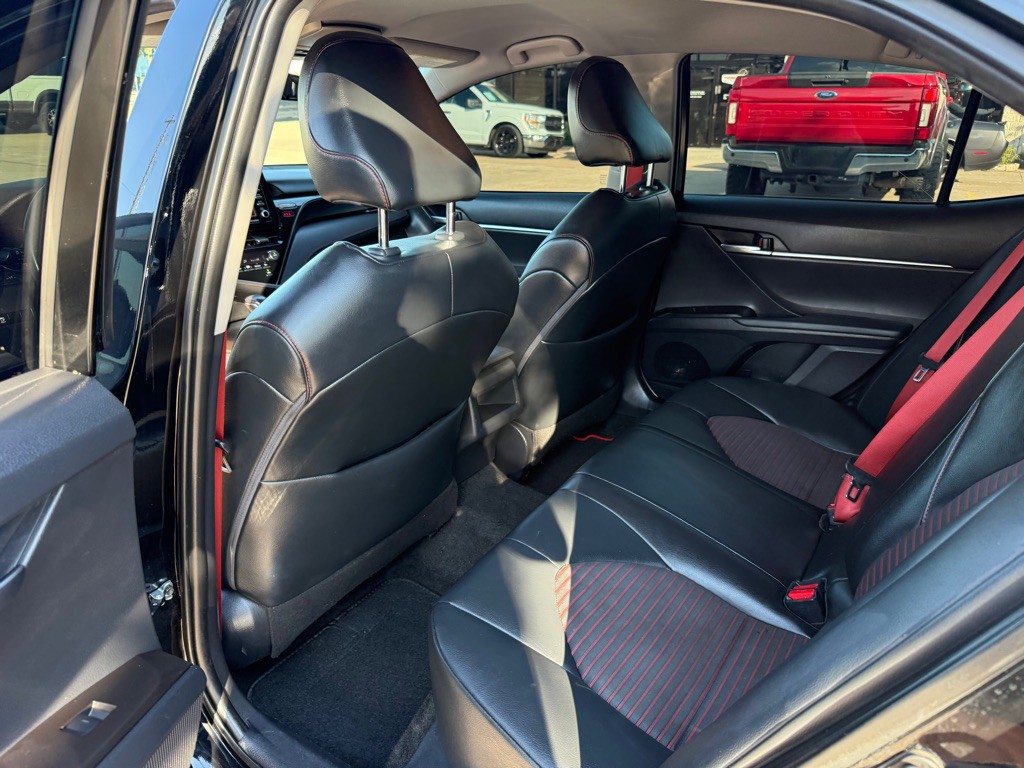 2021 Toyota Camry Image 15