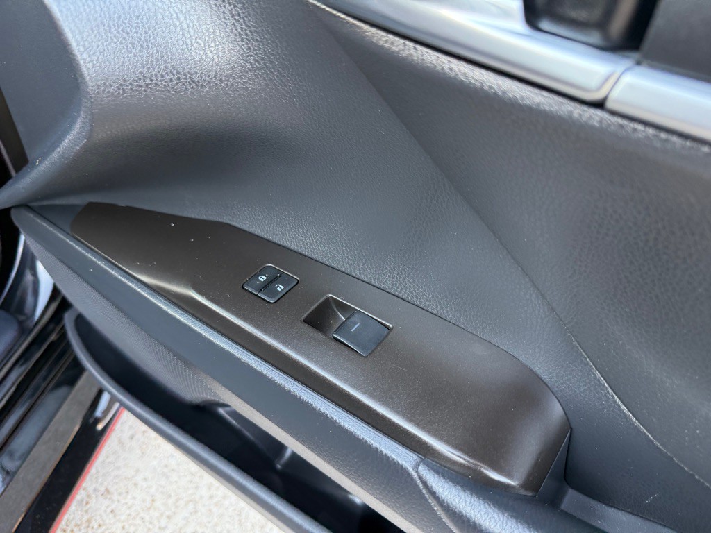 2021 Toyota Camry Image 23