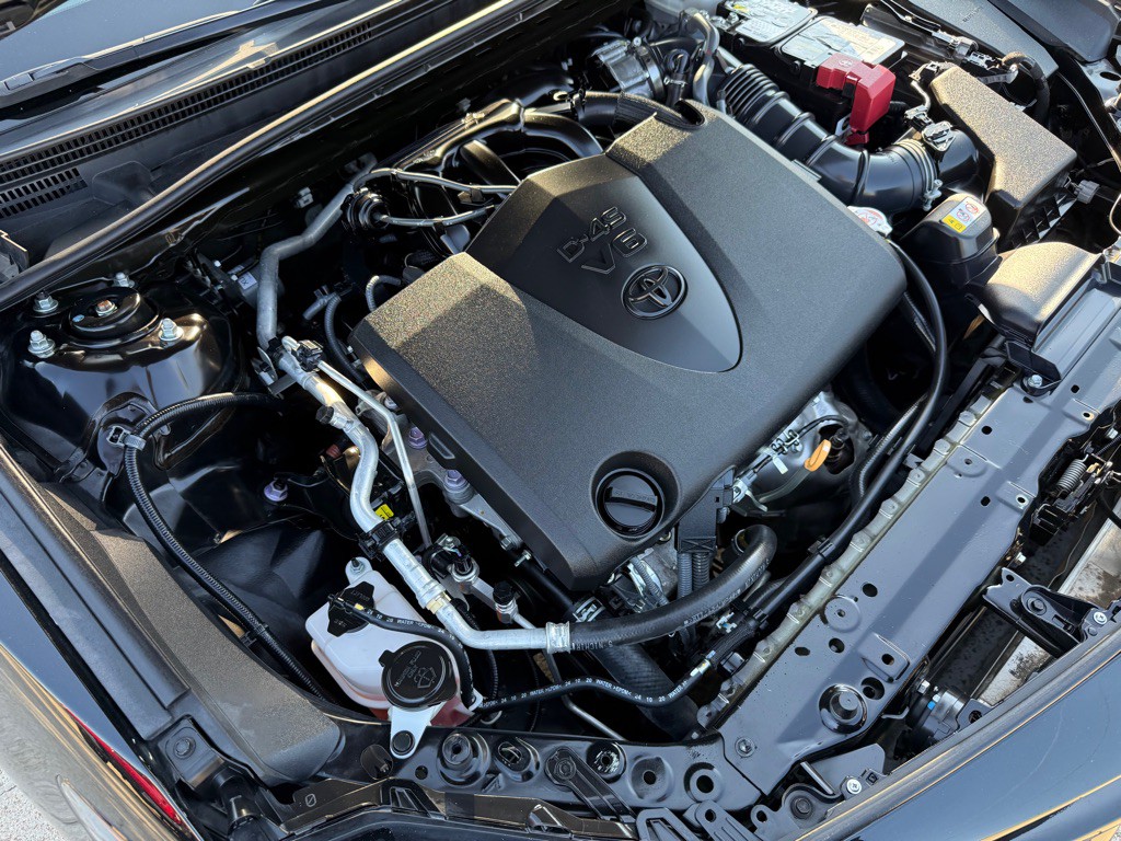 2021 Toyota Camry Image 34