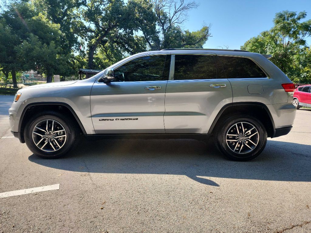 2019 Jeep Grand Cherokee Image 4