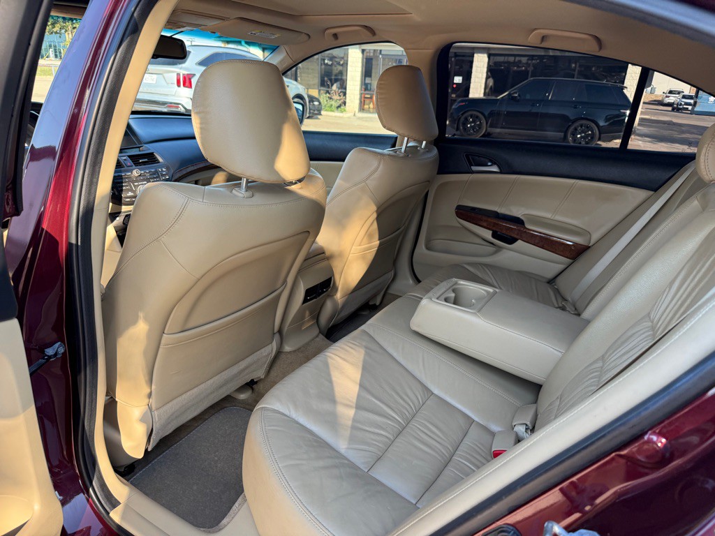 2012 Honda Accord Image 14