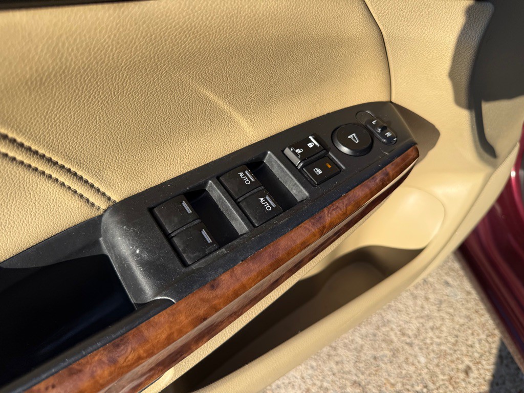 2012 Honda Accord Image 20