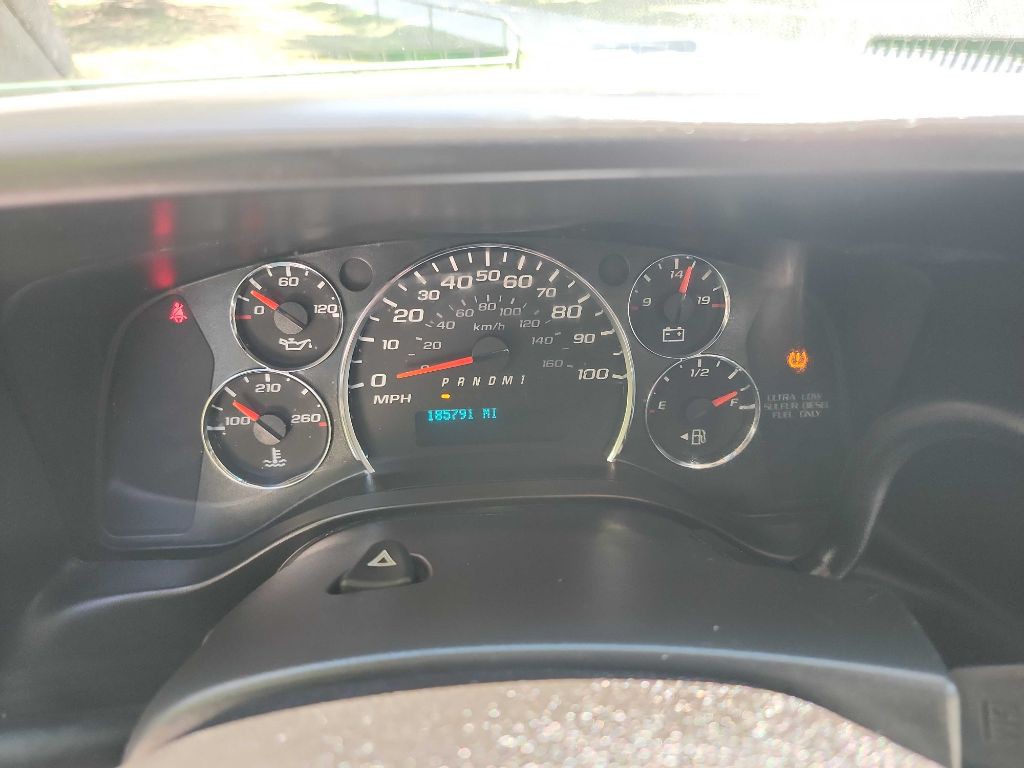 2018 Chevrolet Express Image 19