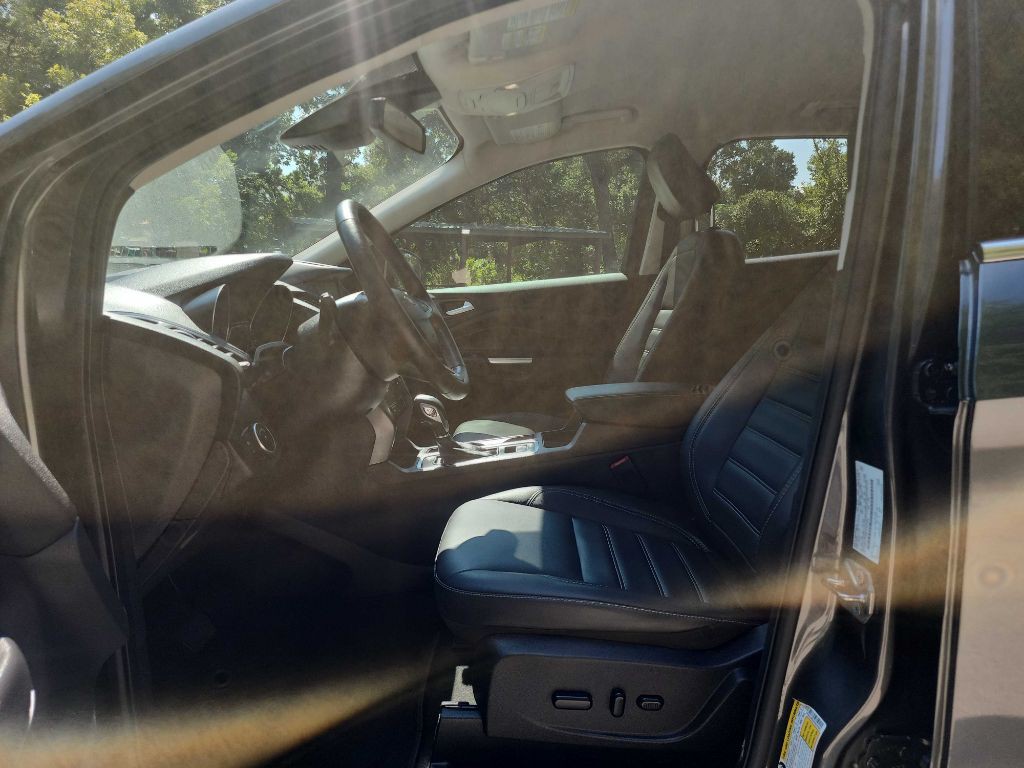 2019 Ford Escape Image 16