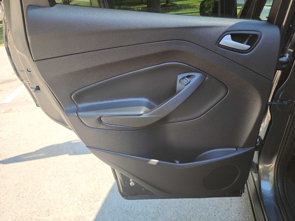 2019 Ford Escape Image 30