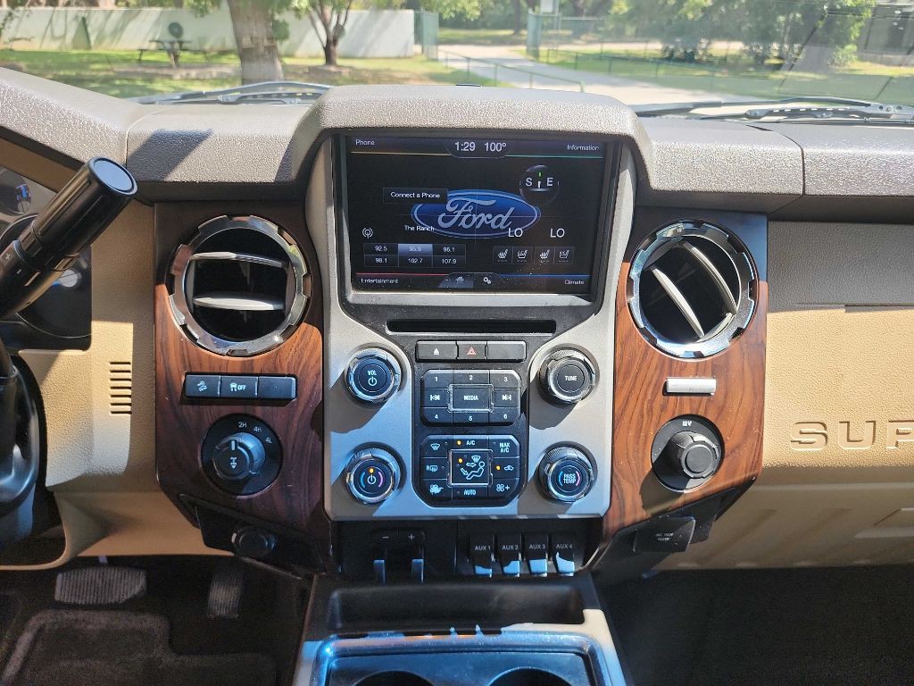 2014 Ford F-250 Image 27