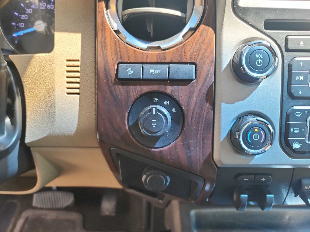 2014 Ford F-250 Image 33