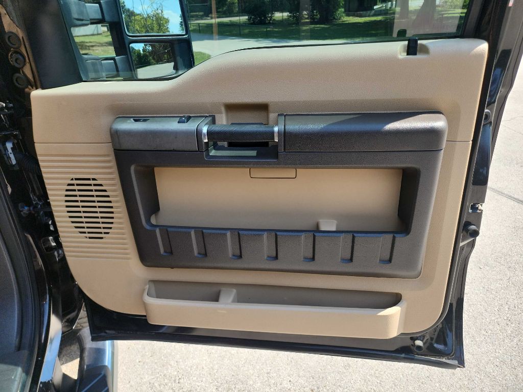 2014 Ford F-250 Image 37