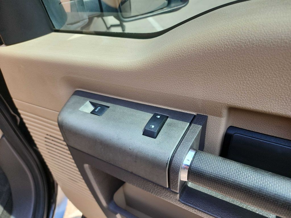 2014 Ford F-250 Image 39