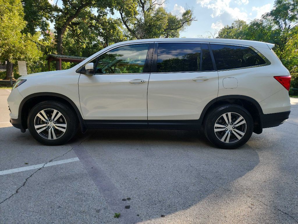 2017 Honda Pilot Image 4