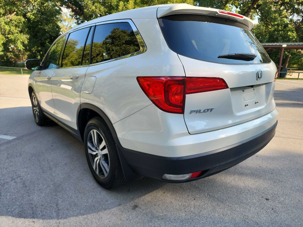 2017 Honda Pilot Image 5