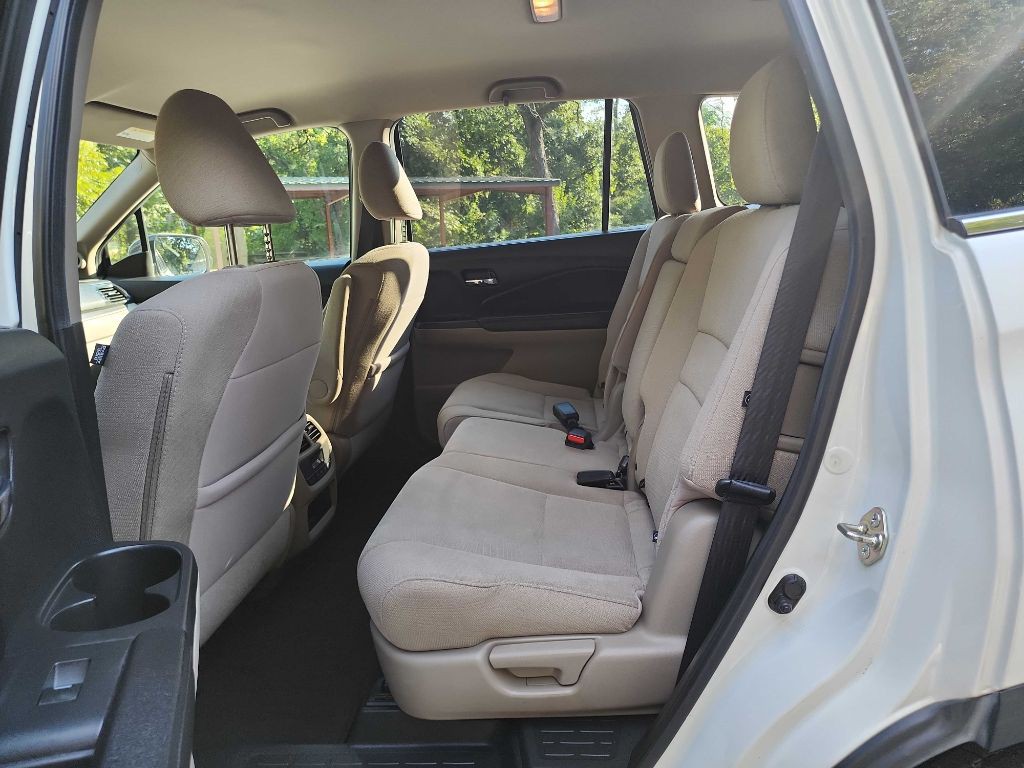 2017 Honda Pilot Image 26