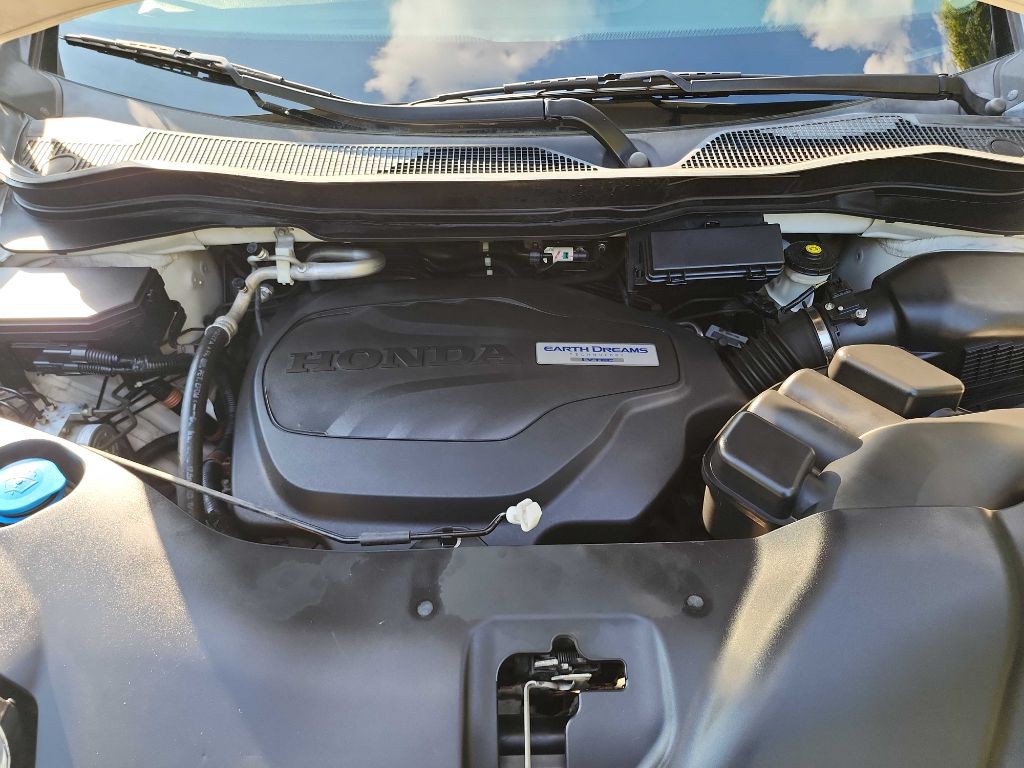 2017 Honda Pilot Image 40