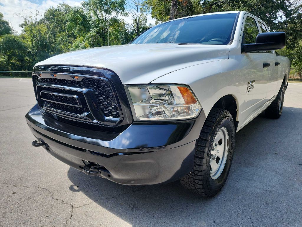 2019 RAM 1500 Image 3