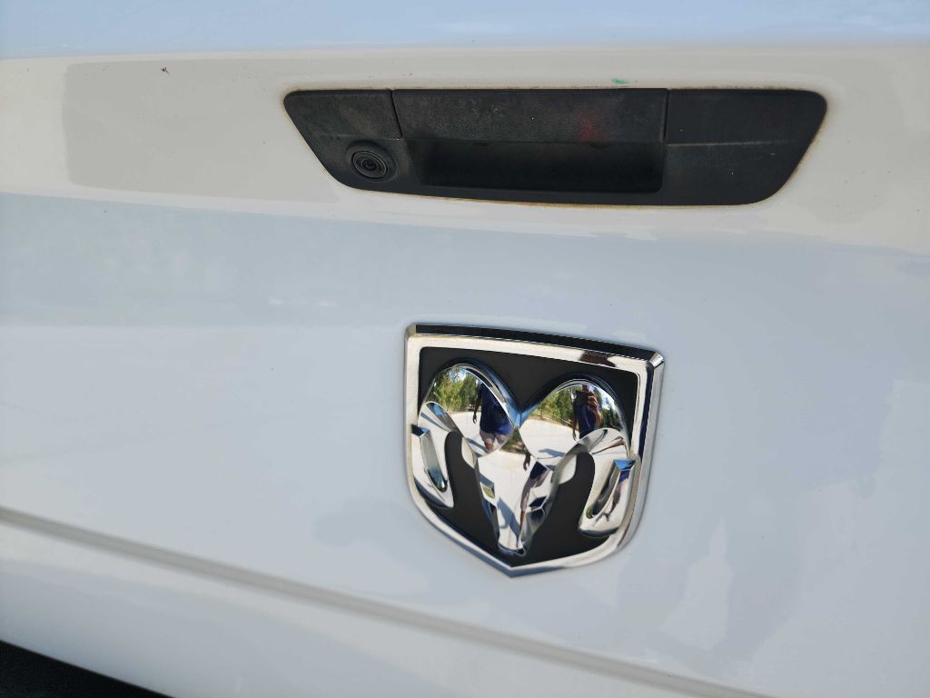 2019 RAM 1500 Image 6