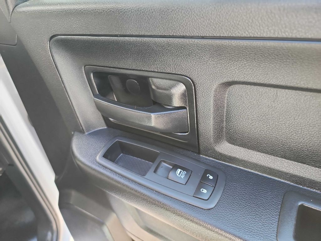 2019 RAM 1500 Image 36