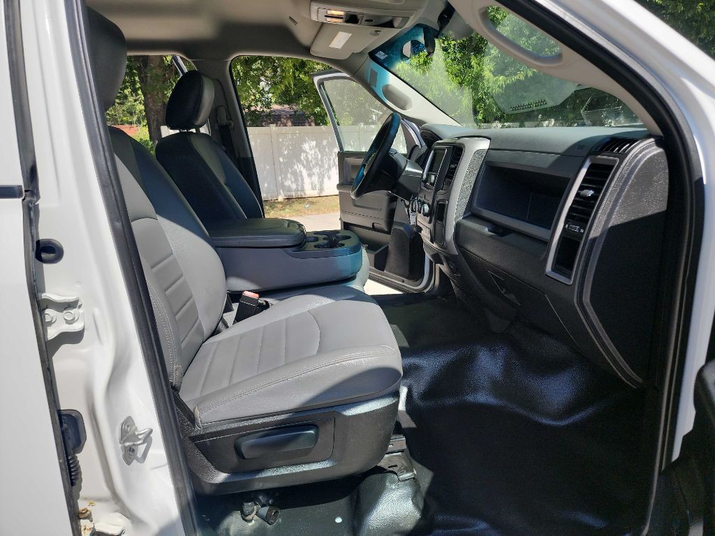 2019 RAM 1500 Image 37