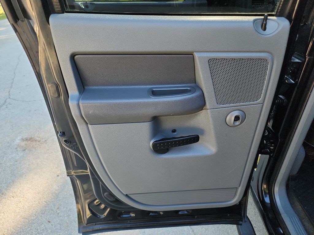 2007 Dodge Ram 2500 Image 27