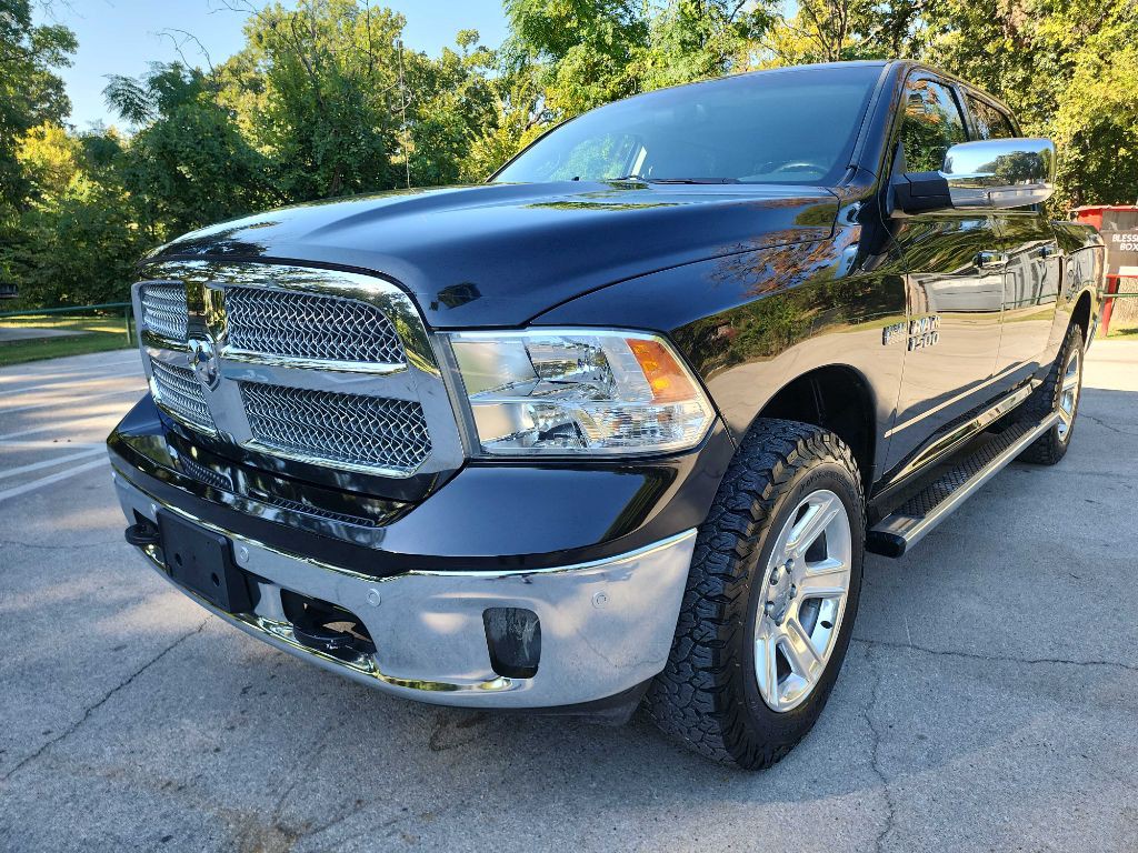 2017 RAM 1500 Image 3