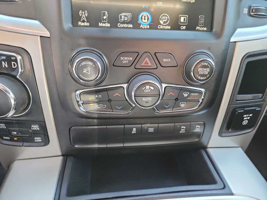2017 RAM 1500 Image 32
