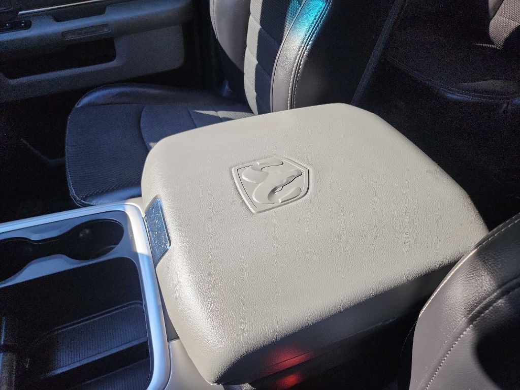2017 RAM 1500 Image 35