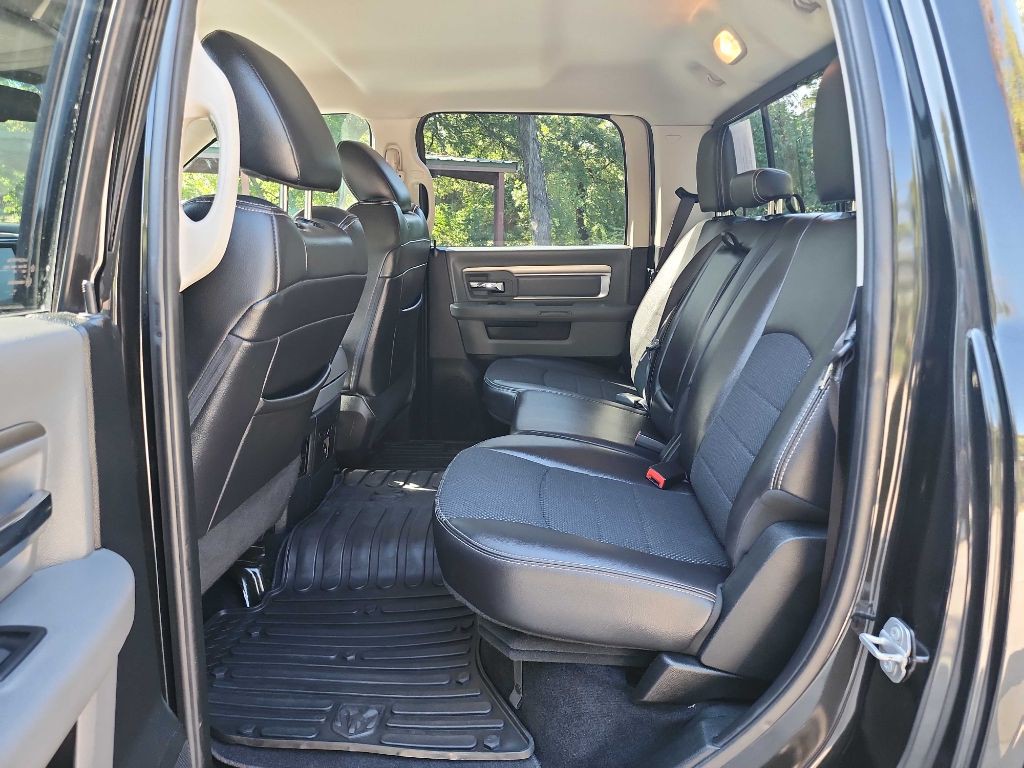 2017 RAM 1500 Image 37