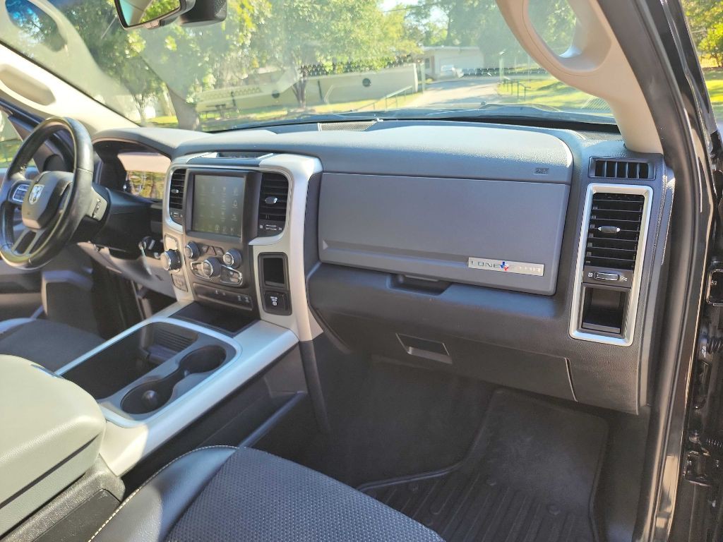 2017 RAM 1500 Image 48