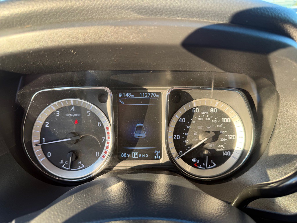 2017 Nissan Titan Image 27
