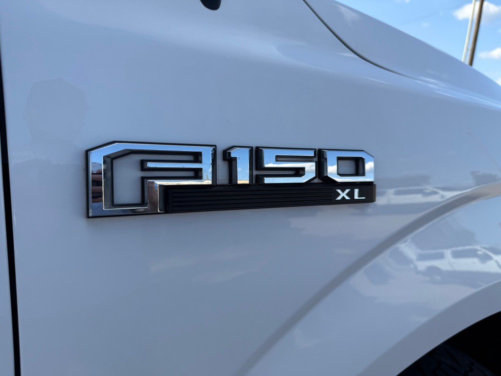 2015 Ford F-150 Image 9