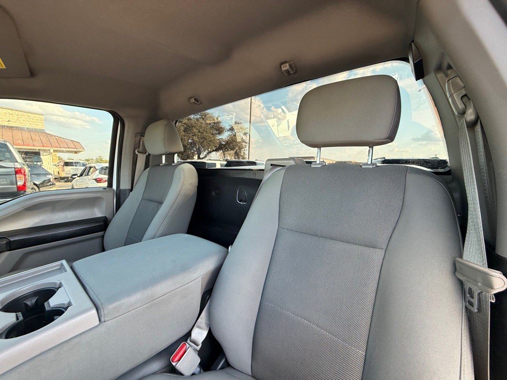 2015 Ford F-150 Image 18