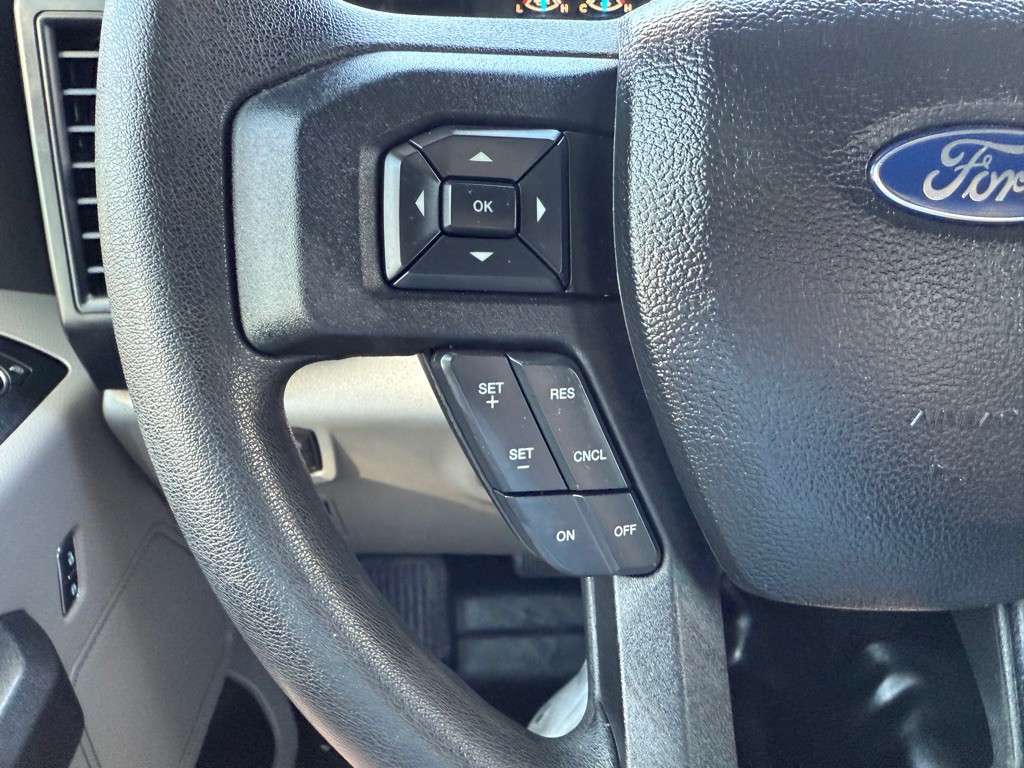 2015 Ford F-150 Image 26