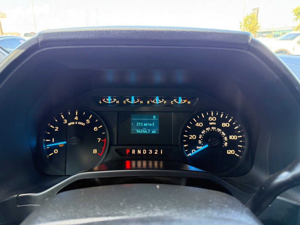 2015 Ford F-150 Image 28