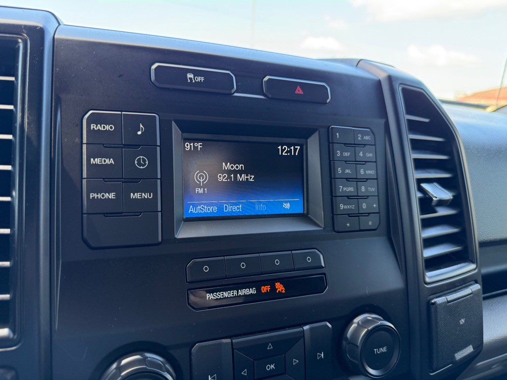 2015 Ford F-150 Image 31