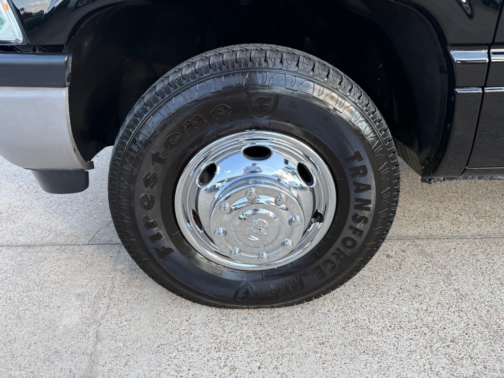 2002 Dodge Ram 3500 Image 12