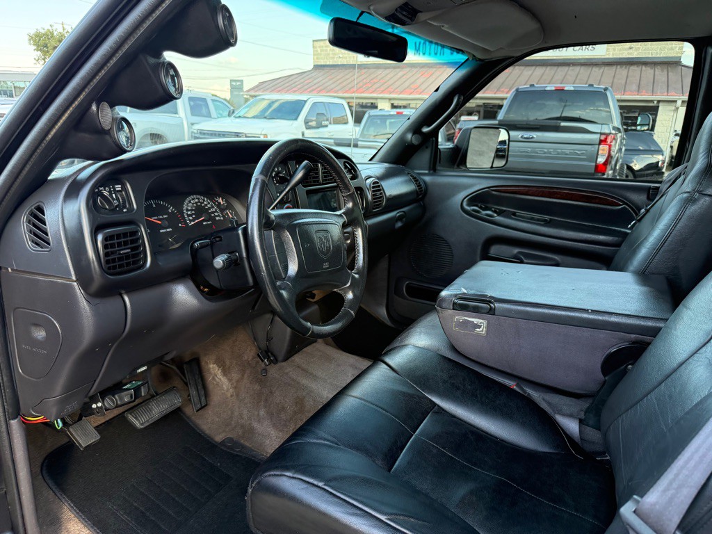 2002 Dodge Ram 3500 Image 13