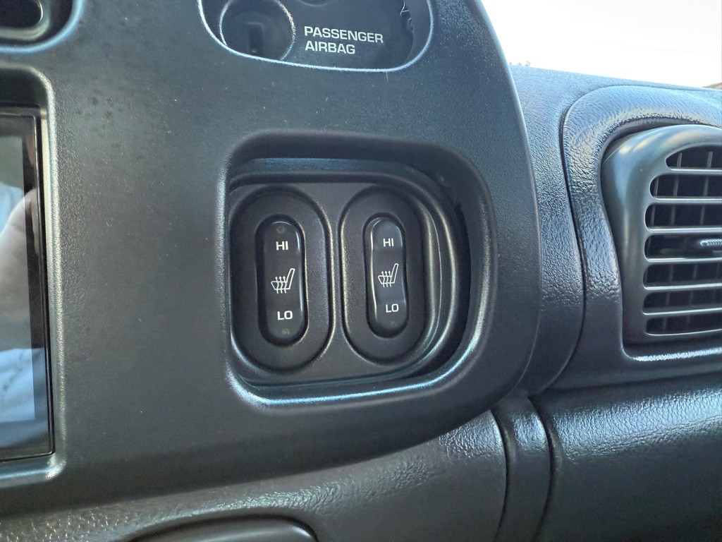 2002 Dodge Ram 3500 Image 25