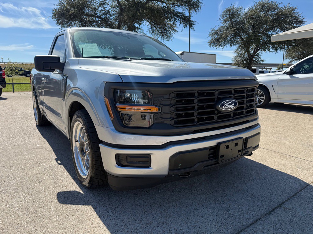 2025 Ford F-150 Image 2
