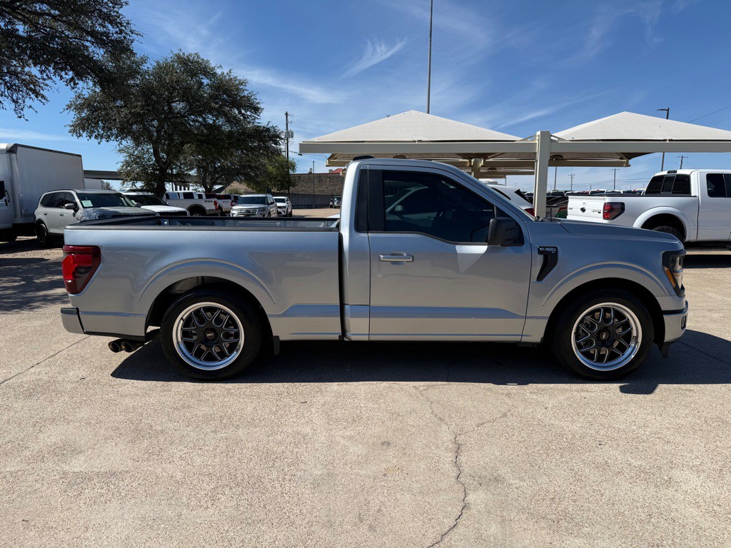 2025 Ford F-150 Image 9