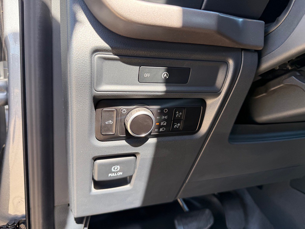 2025 Ford F-150 Image 17