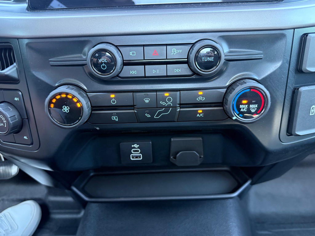 2025 Ford F-150 Image 27