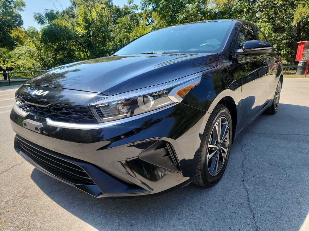 2024 Kia Forte Image 3