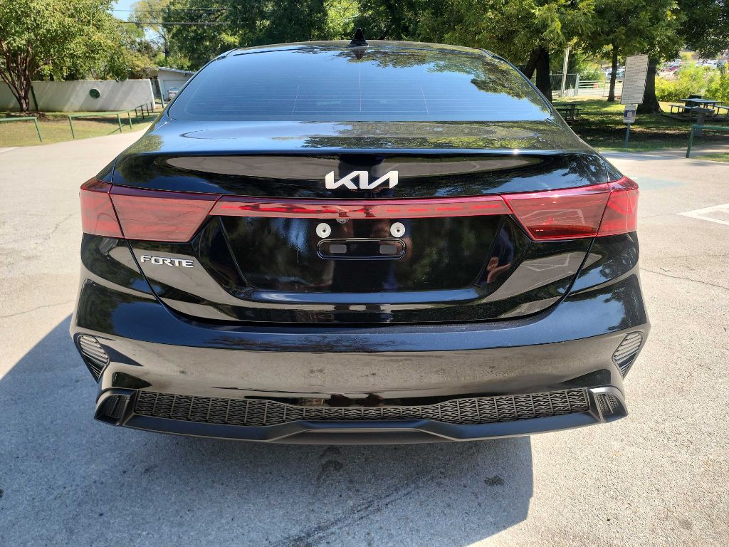 2024 Kia Forte Image 6